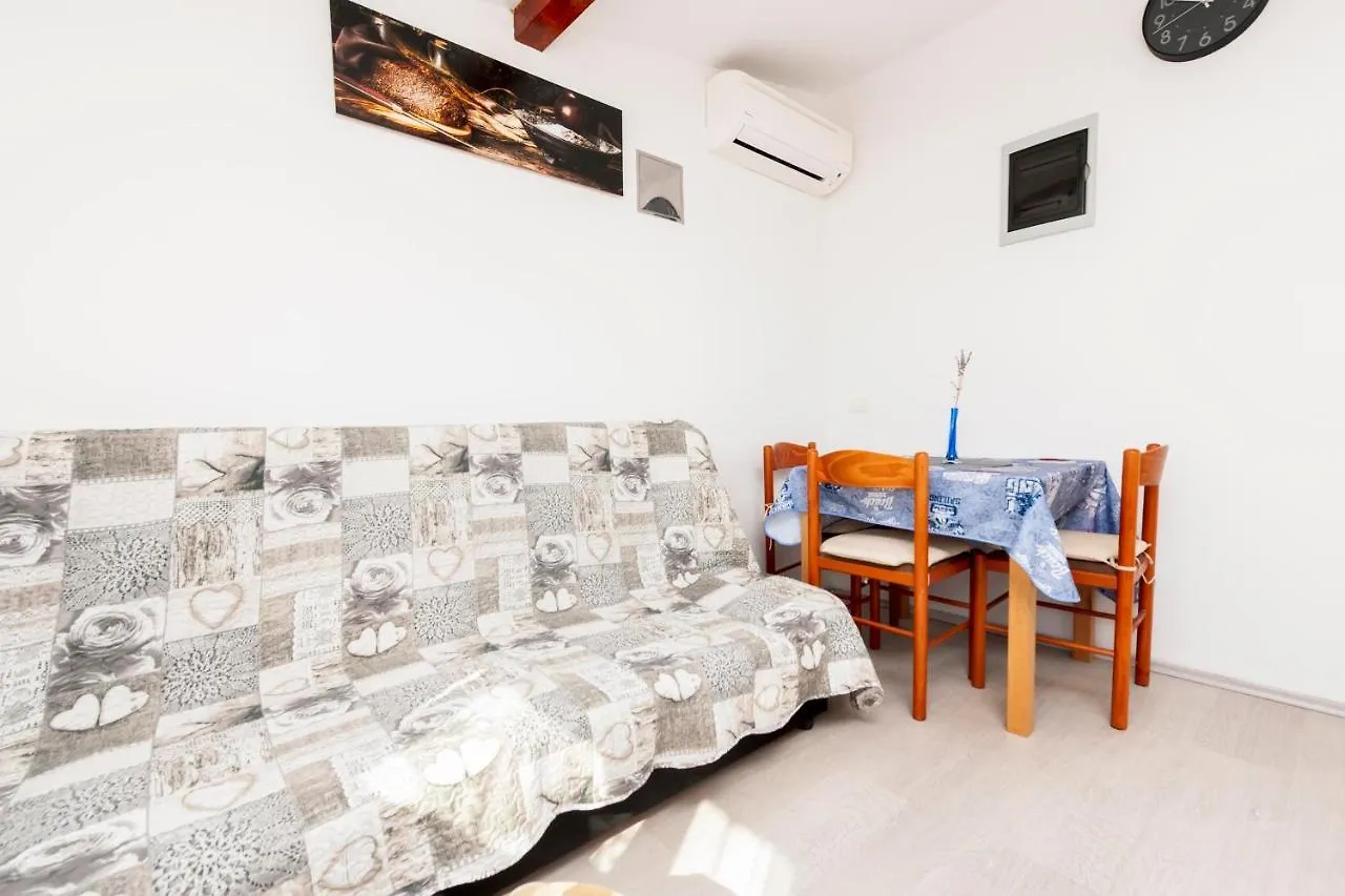 Apartment Studio Nena Rovinj
